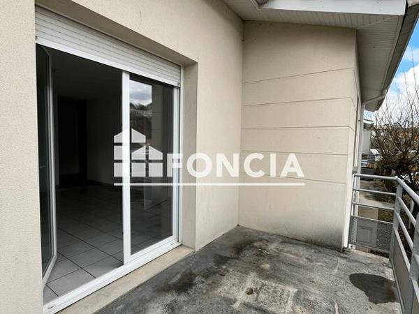 Location Appartement 2 pièces 39.47 m² - IMPASSE DU PONT DE VARS Angouleme 16000