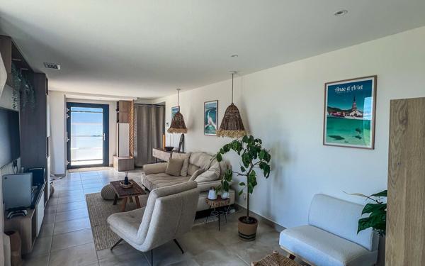 Maison à louer    4 pièces •  Laudun-l'Ardoise