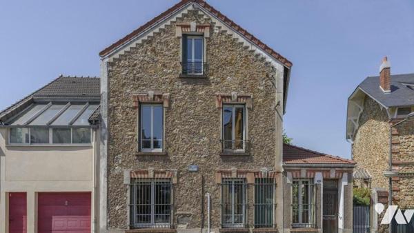 Maison avec jardin - proximité gare de Massy