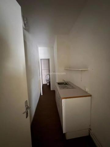 Location Local commercial 2 pièces 80 m2 à Lourdes