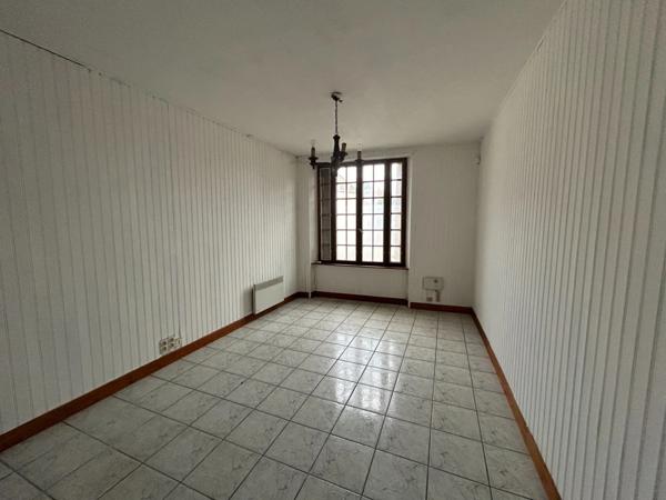Maison à vendre 11 pièces LES GRANDS CHEZEAUX (87)