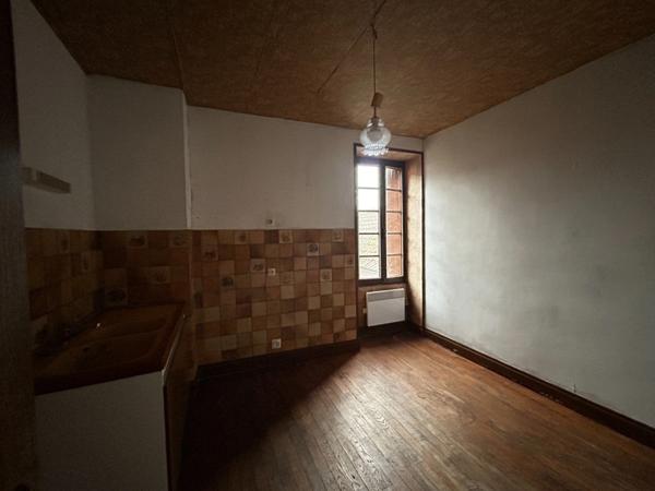 Maison à vendre 11 pièces LES GRANDS CHEZEAUX (87)
