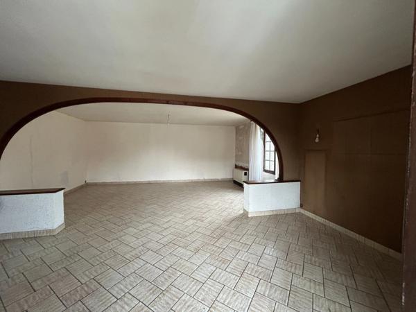 Maison à vendre 11 pièces LES GRANDS CHEZEAUX (87)