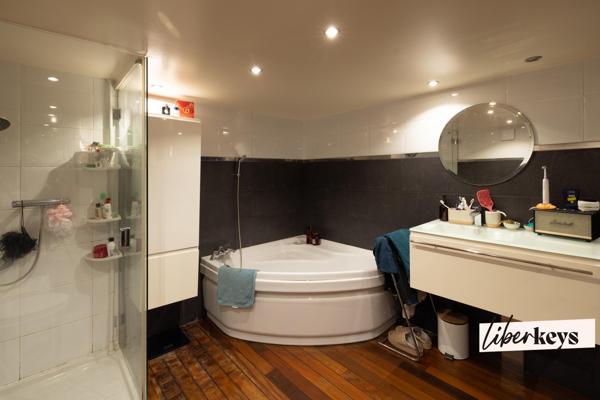 Grande villa avec piscine - Montbrun