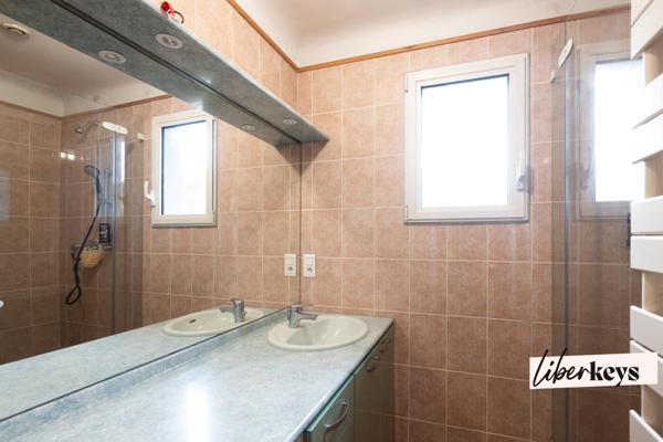 Grande villa avec piscine - Montbrun