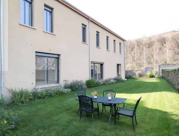 Maison 5 pièces - 160 m²