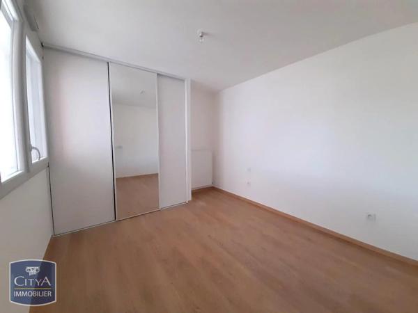 Appartement à louer 3 pièces 63.1m² Coublevie (38500)