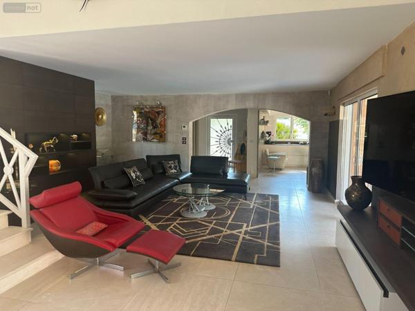 Maison à vendre à Parempuyre en Gironde (33290), ref : 147/814