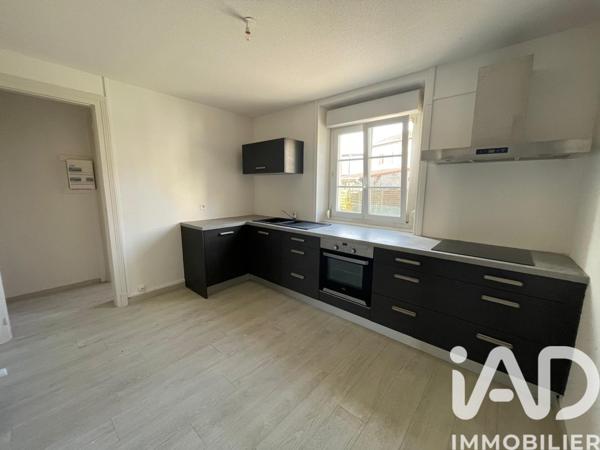 Location appartement 3 pièces 53 m² Golbey