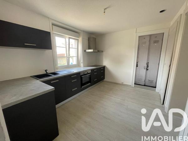 Location appartement 3 pièces 53 m² Golbey