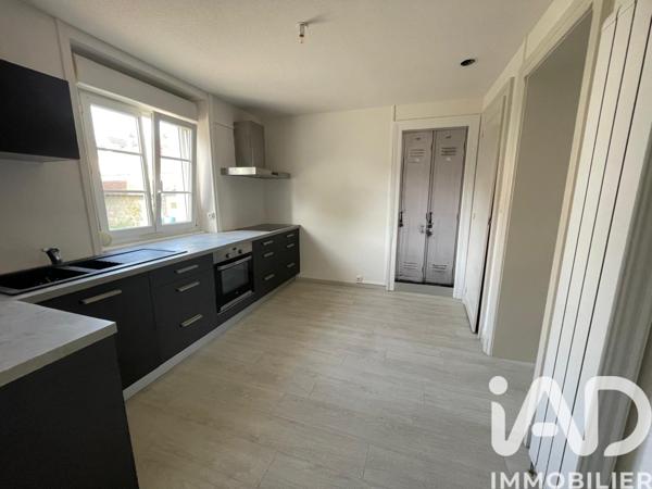 Location appartement 3 pièces 53 m² Golbey