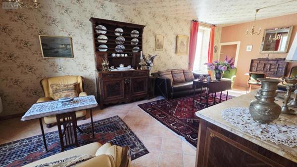 Maison de maître à vendre à Cintrey en Haute-Saône (70120), ref :