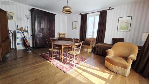 Maison de maître à vendre à Cintrey en Haute-Saône (70120), ref :