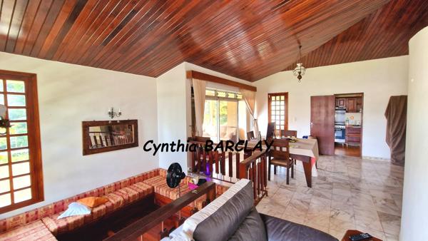 Villa d'architecte à LE LAMENTIN (97232)