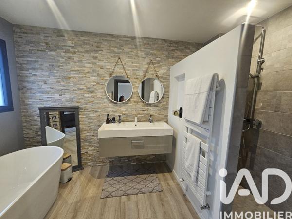 Maison à vendre 7 pièces 168 m² Noisy-le-Grand