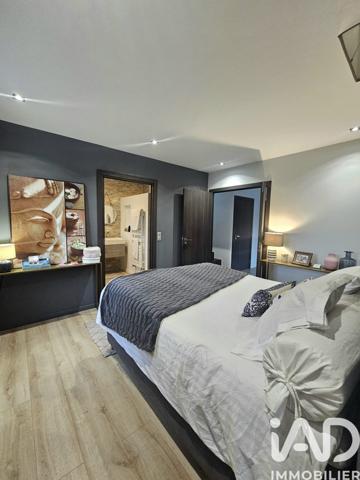 Maison à vendre 7 pièces 168 m² Noisy-le-Grand