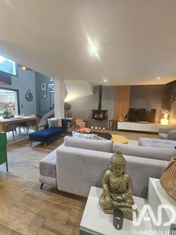 Maison à vendre 7 pièces 168 m² Noisy-le-Grand