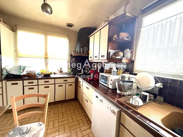 Maison à VILLENEUVE-SUR-YONNE, 89500 - 6 pièces 210m²