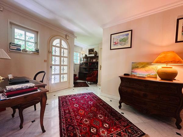 Maison Blois 9 pièce(s) 253 m².
