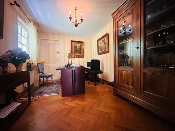Maison Blois 9 pièce(s) 253 m².