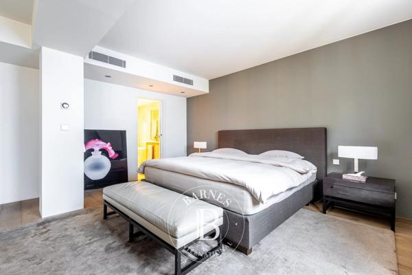 Paris 8ème, Appartement 2 Chambres -  122 m² à vendre