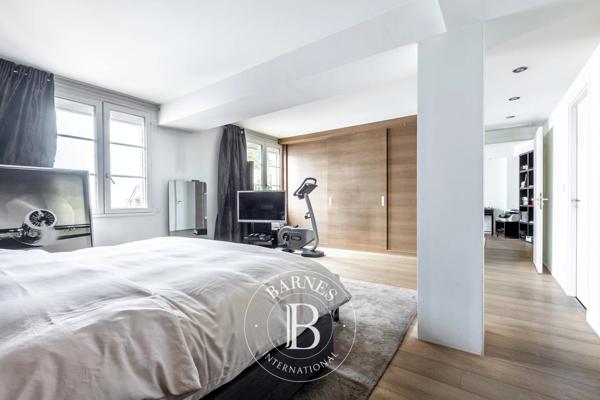 Paris 8ème, Appartement 2 Chambres -  122 m² à vendre