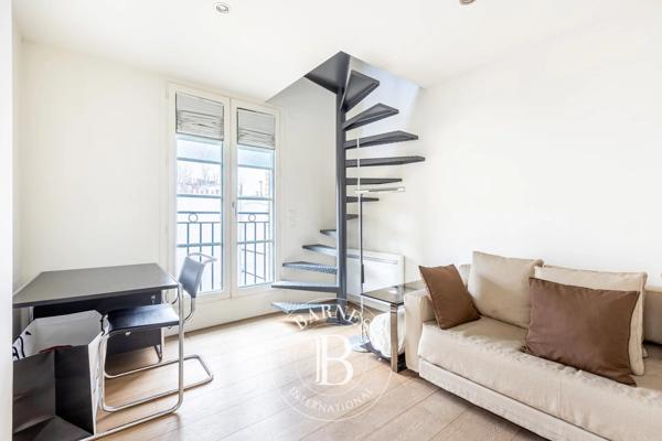 Paris 8ème, Appartement 2 Chambres -  122 m² à vendre
