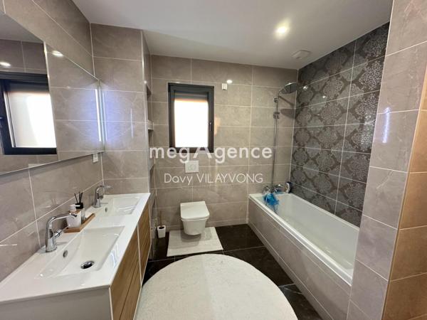 Maison à CHOLET, 49300 - 6 pièces 150m²