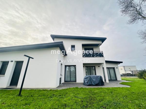 Maison à CHOLET, 49300 - 6 pièces 150m²