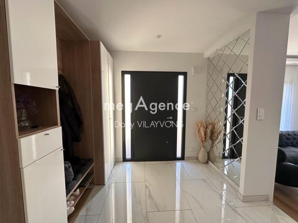 Maison à CHOLET, 49300 - 6 pièces 150m²