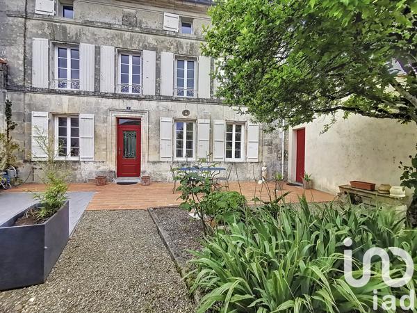 Maison à vendre 5 pièces 157 m² Saint-Même-les-Carrières