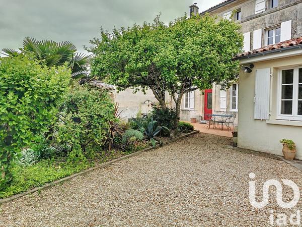 Maison à vendre 5 pièces 157 m² Saint-Même-les-Carrières