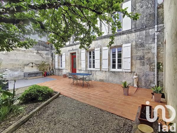 Maison à vendre 5 pièces 157 m² Saint-Même-les-Carrières