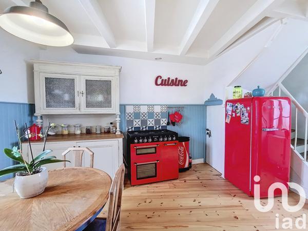 Maison à vendre 5 pièces 157 m² Saint-Même-les-Carrières