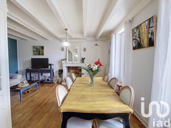 Maison à vendre 5 pièces 157 m² Saint-Même-les-Carrières