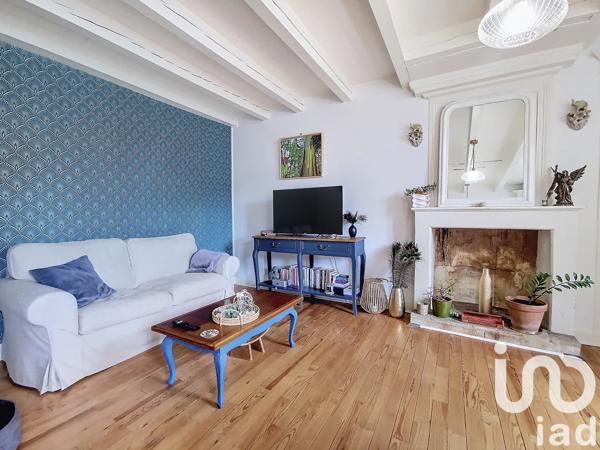 Maison à vendre 5 pièces 157 m² Saint-Même-les-Carrières