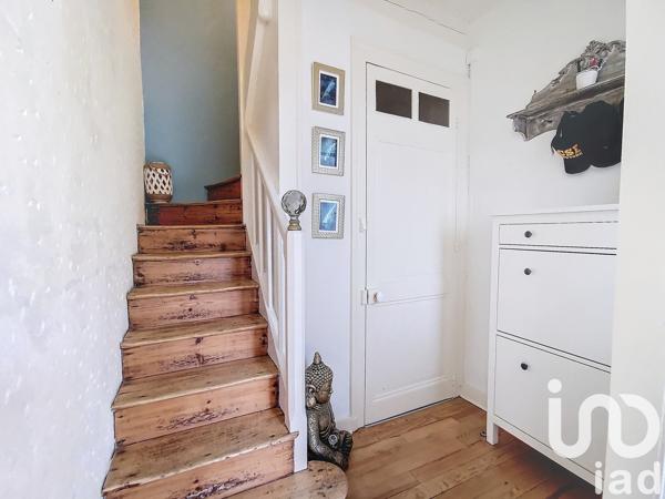 Maison à vendre 5 pièces 157 m² Saint-Même-les-Carrières
