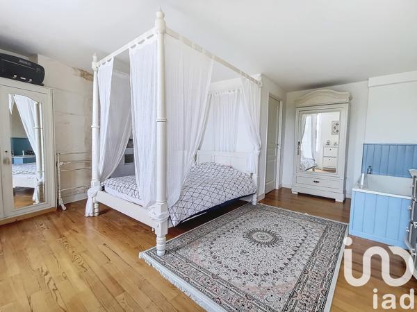 Maison à vendre 5 pièces 157 m² Saint-Même-les-Carrières