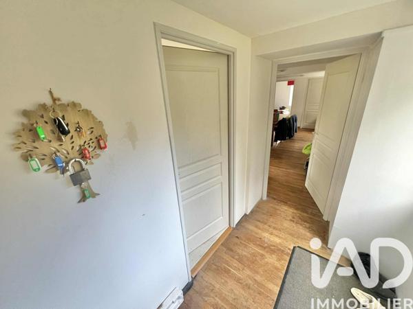 Maison à vendre 20 pièces 558 m² Charroux