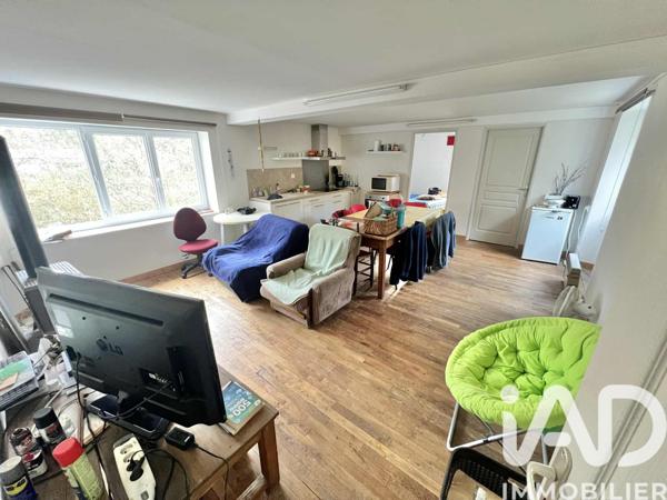 Maison à vendre 20 pièces 558 m² Charroux