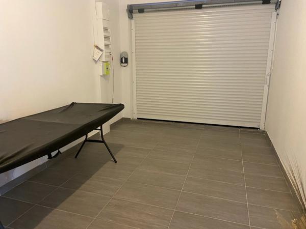 MOUTIERS SUR LAY 85 AU CALME VILLA PLAIN PIED GRAND CONFORT 3 CHAMBRES AVEC DEPENDANCES SUR 720M² CLOS