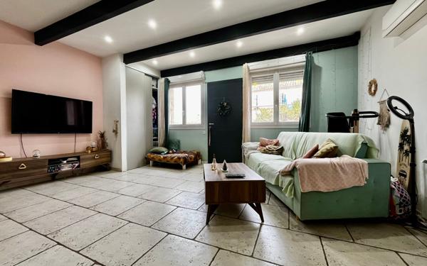 Maison à vendre    6 pièces •  Miramas