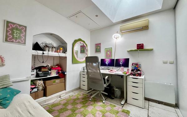 Maison à vendre    6 pièces •  Miramas