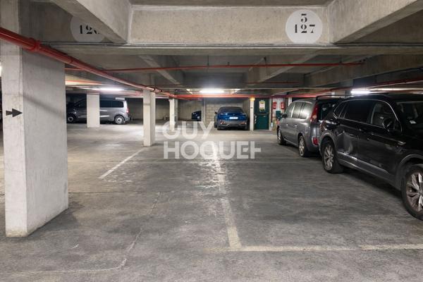 Parking / box Paris/ 11 m2