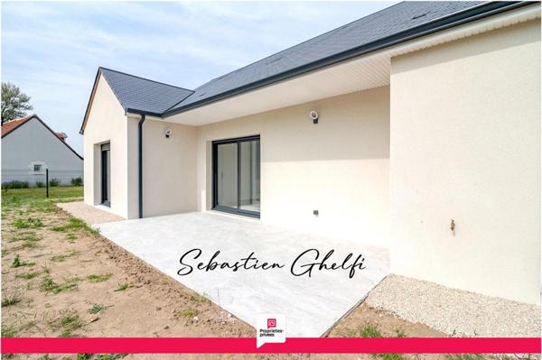 maison de plain-pied-grande pièce de vie-3 chambres dont 1 suite-grand garage-