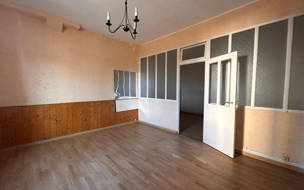 Maison à vendre    2 pièces •  Mer