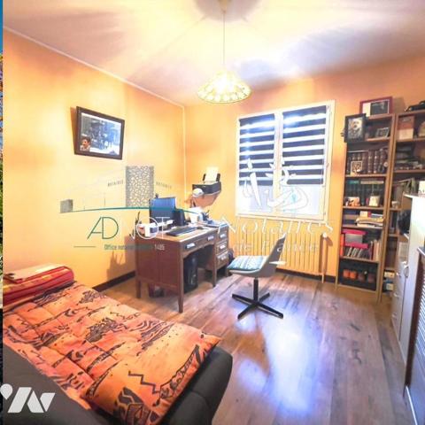 MAISON DE PLAIN-PIED SUR 1200 M²