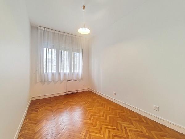 Appartement Marseille 5 pièce(s) 164.5 m2