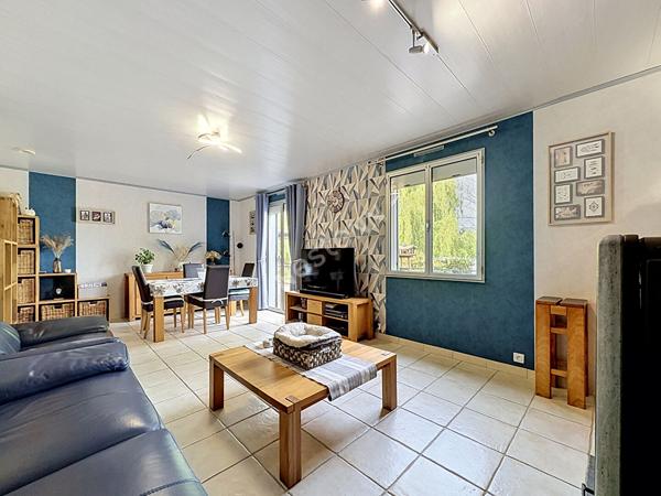 Maison de plain-pied avec un grand jardin à 30 min de Tours