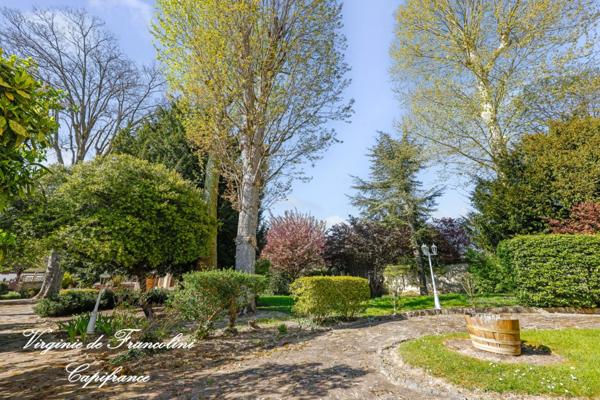 A vendre-Propriété avec Vue sur la Marne–Parc Arboré, Pavillon Indépendant & Berge Privative-Parcelle de 1890m2-304 m2